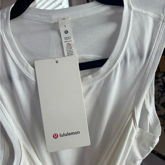 Lululemon Gather & Grow Tank - Picture 4 of 10